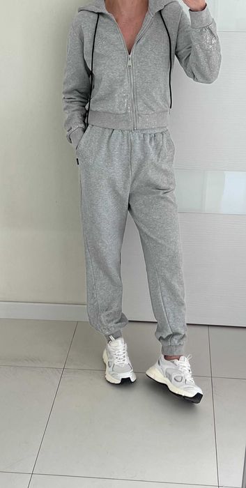Прогулочный костюм ( спортивный костюм) twin set