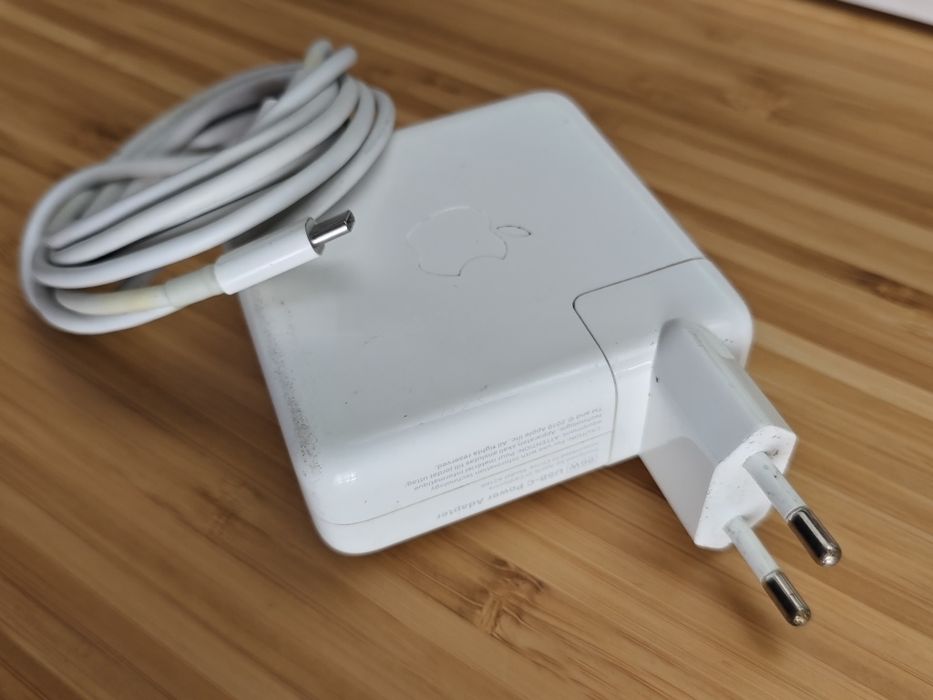 Carregador Apple original USB-C MacBook pro r