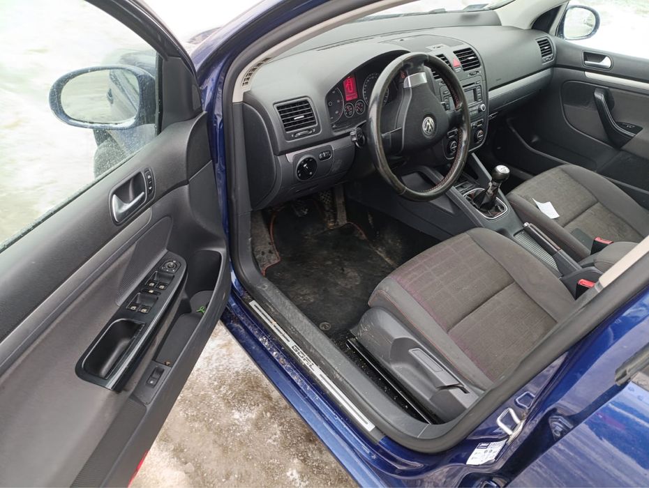 Свіжо пригнаний Volkswagen Golf ексклюзивний варіант 1.9 tdi 77 кв