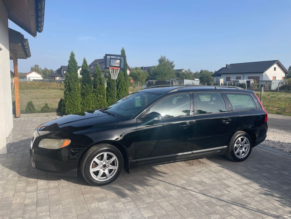 Volvo V70 III 2008r. 2.0 145km