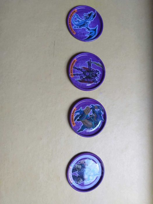 Yu-Gi-Oh metal tazos