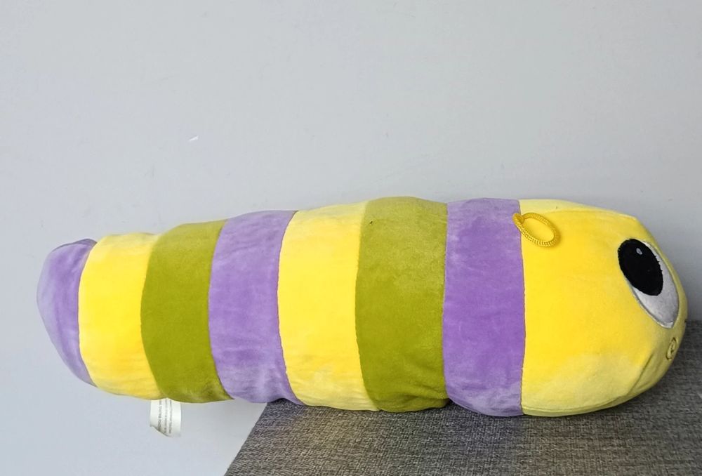 Robaczek maskotka pluszak