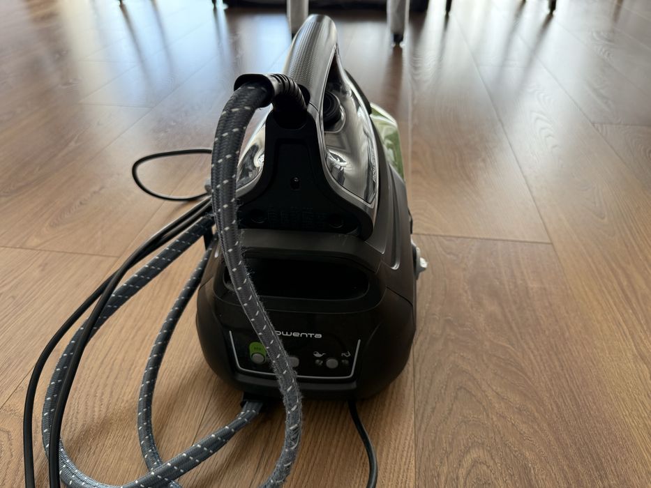 Rowenta Perfect Steam Pro