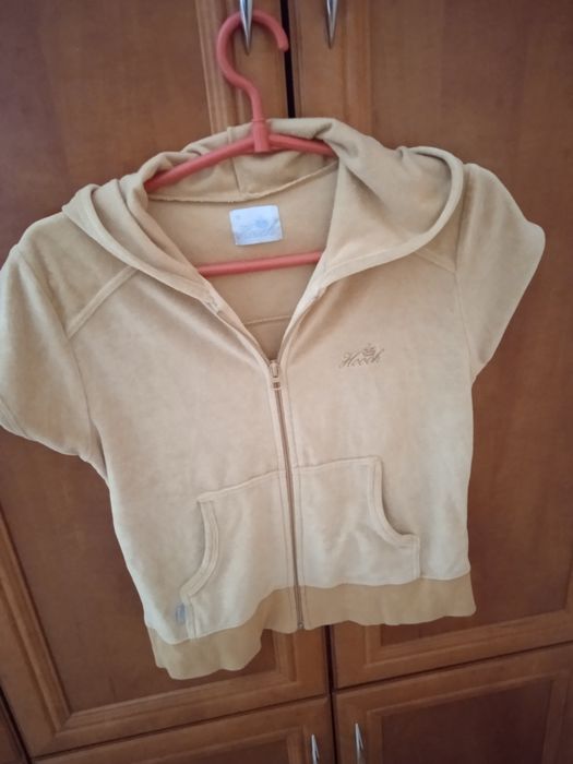 Kamizelka dziewczęca kolor beż.