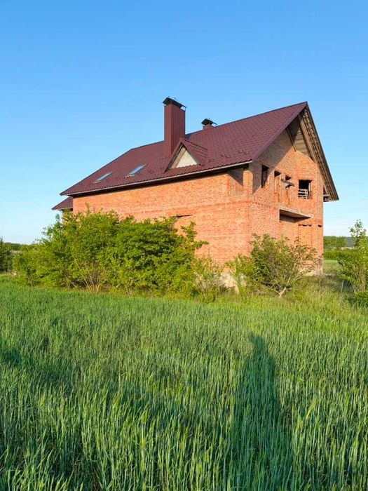 Продаж будинку с. Великі Млинівці
