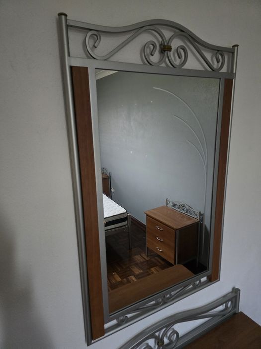 Vendo mobilia para quarto completo