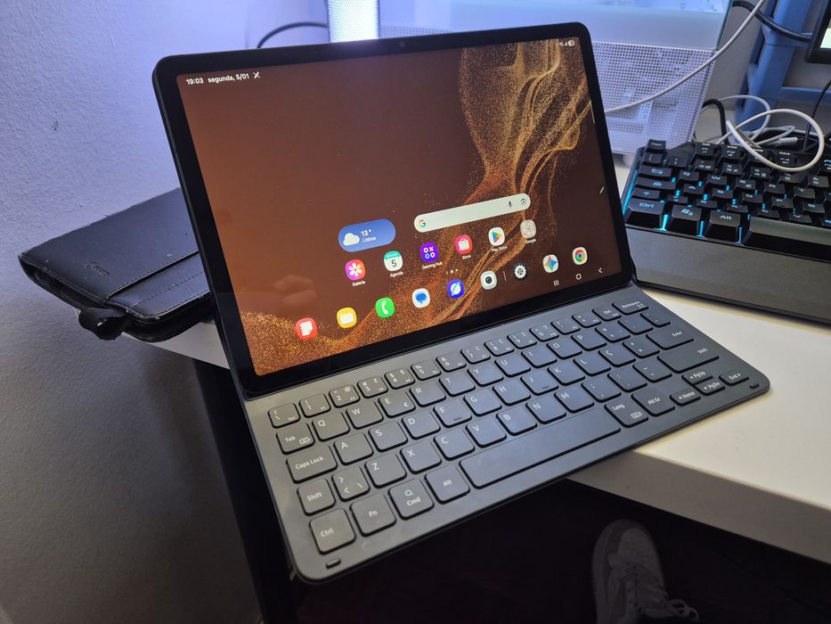 Samsung Tab S8 5G / WiFi