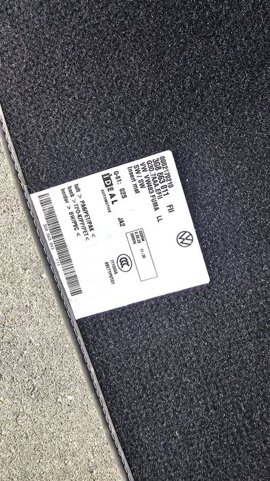 Dywaniki welurowe/materiałowe VW ARTEON