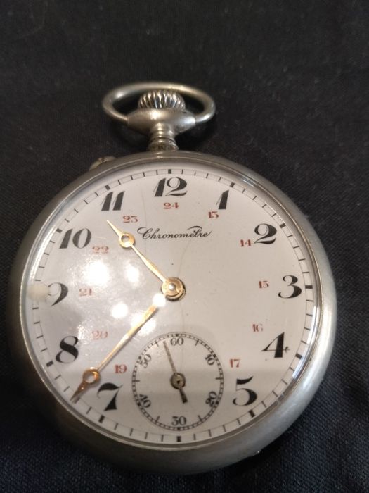 Relógio de Bolso, em prata.