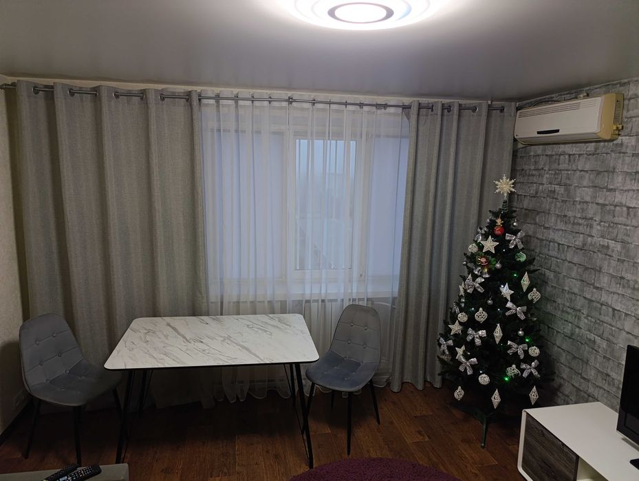 2 х комнатная квартира посуточно..2 кондиционера .