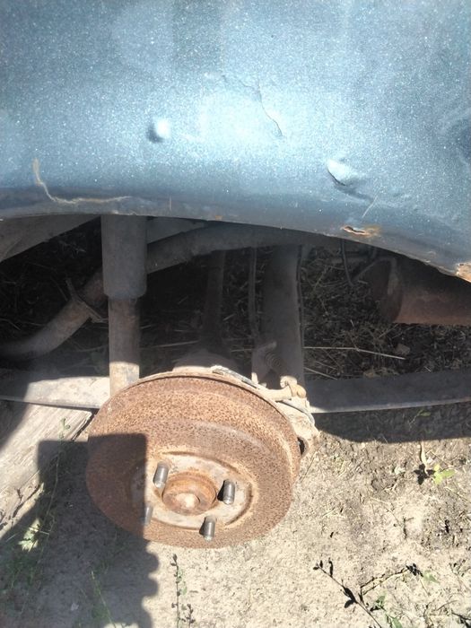 Вольво 340 запчастини