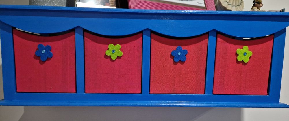 Pequeno móvel suspenso