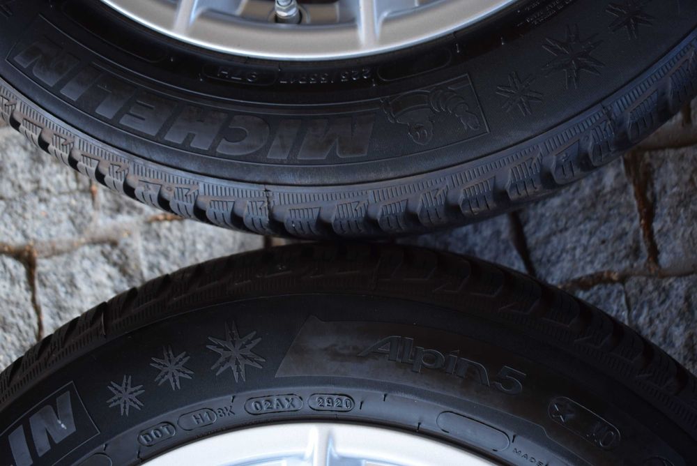 BMW 5 G30 G31 4 G26 i4 czujniki oryginał alu 17 Michelin jak nowe