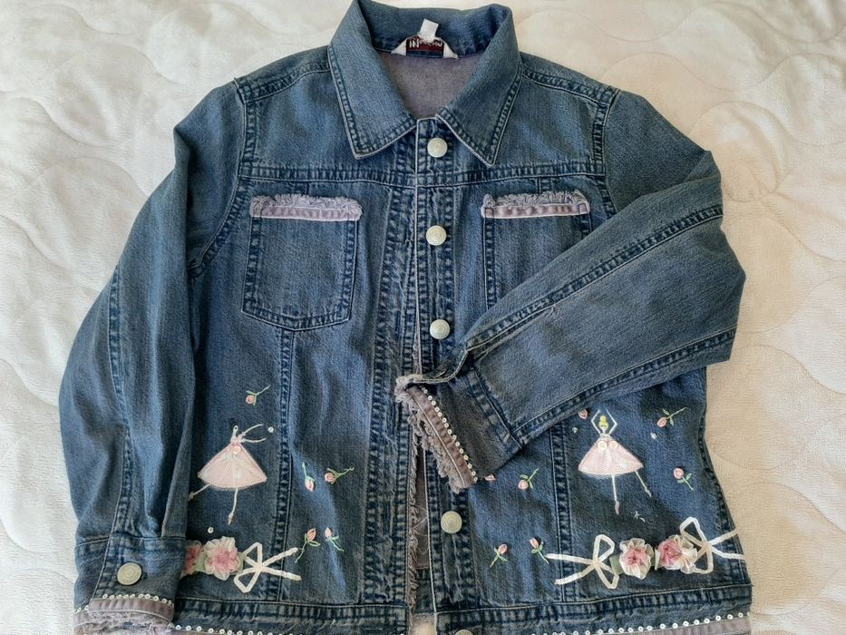 Джинсова курточка 4-6 років