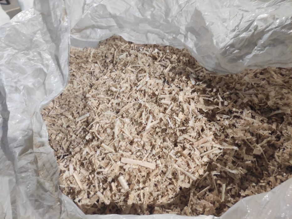 Trociny SUCHE troty wióry heblowiny Biomasa Opał BIG BAG