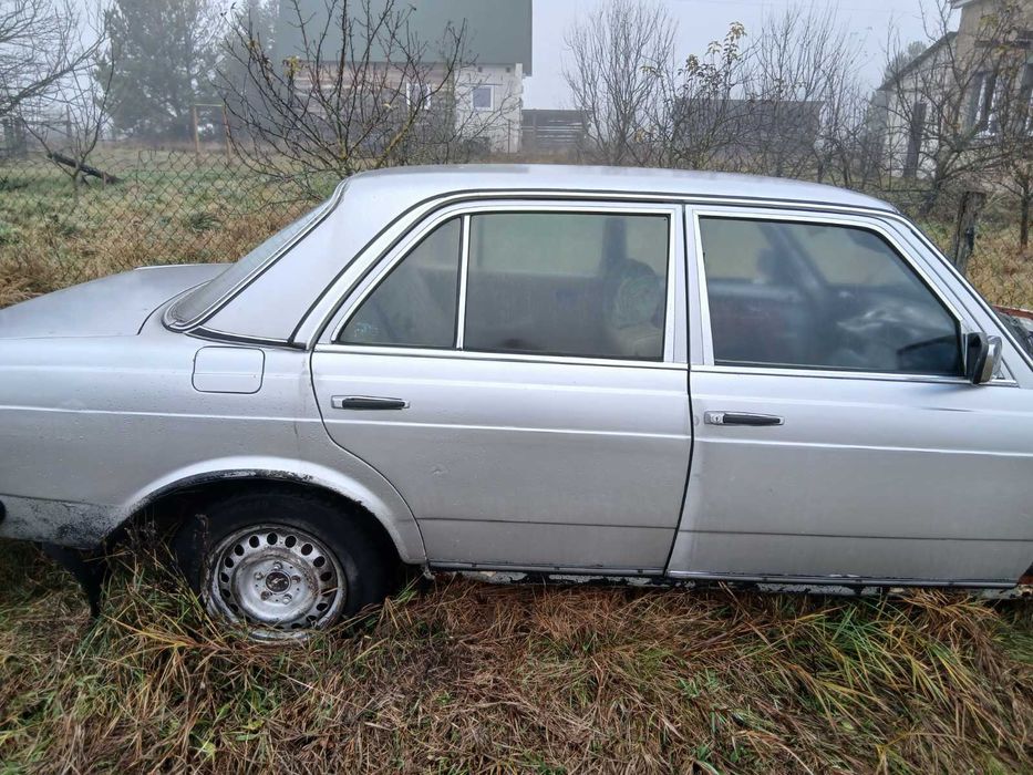 Mercedes 300d 1979 р.