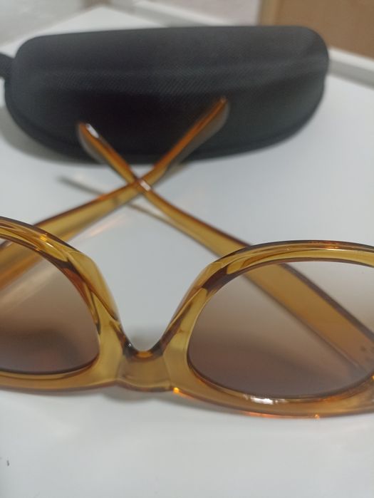 Окуляри сонцезахисні. Оригінал