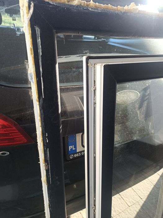 Okno PCV zewnętrzne w kolorze antracyt