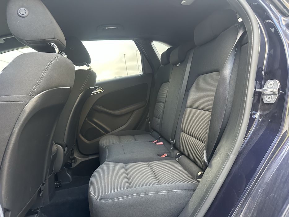 Mercedes B 180d 130000km 2018