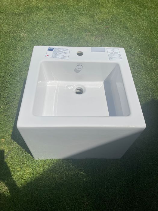 Umywalka Simas Frozen biała 50x50 FZ13 prostokątna, nowoczesna