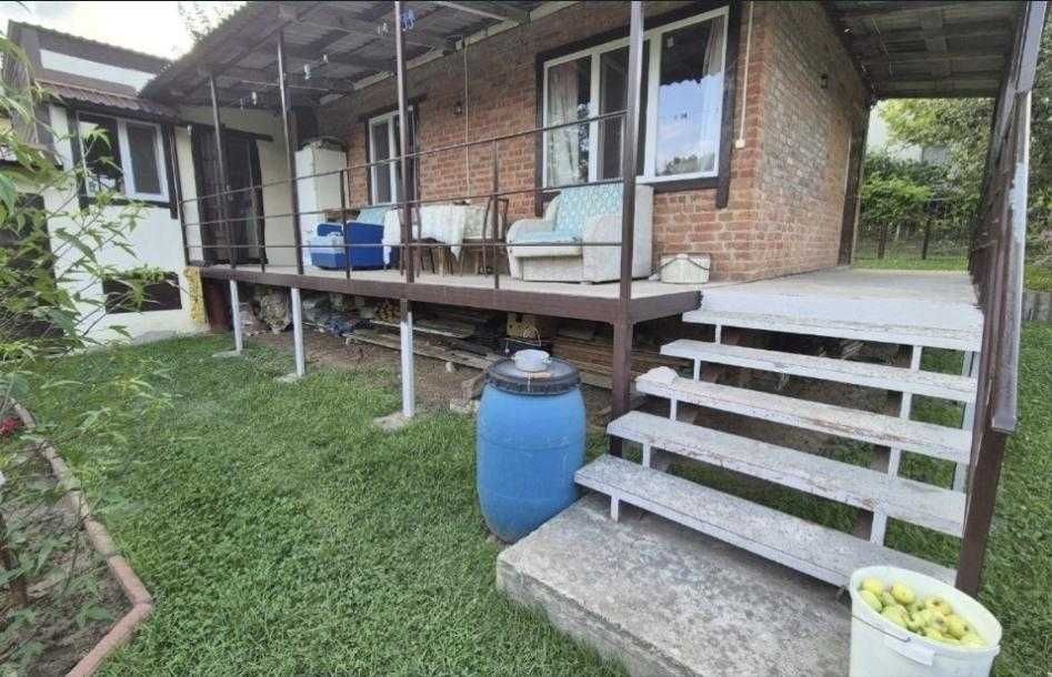 Продаж дачі у передмісті