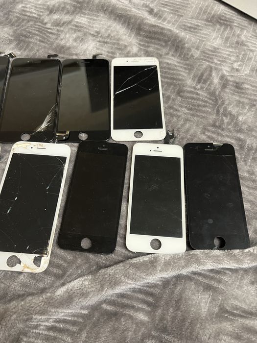 Лот екранів для Iphone (11шт) + 2 корпуси Iphone 5s,на запчастини,тощо
