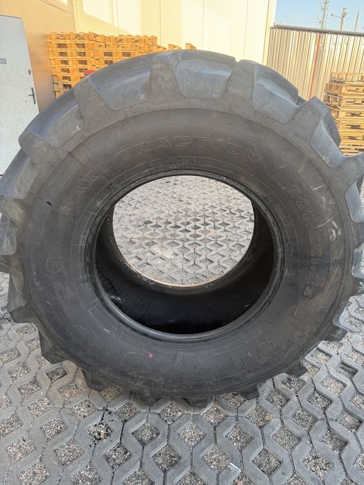 600/65R28 Firestone Maxi Traction 154D/151E TL