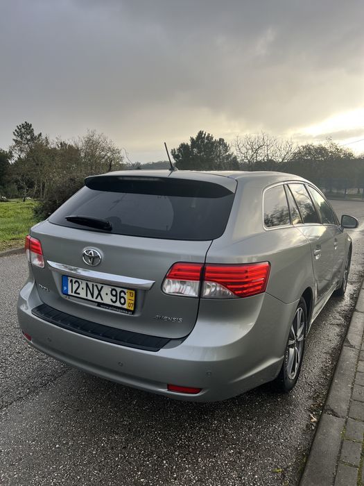 Totyota Avensis SW Luxury GPS disel