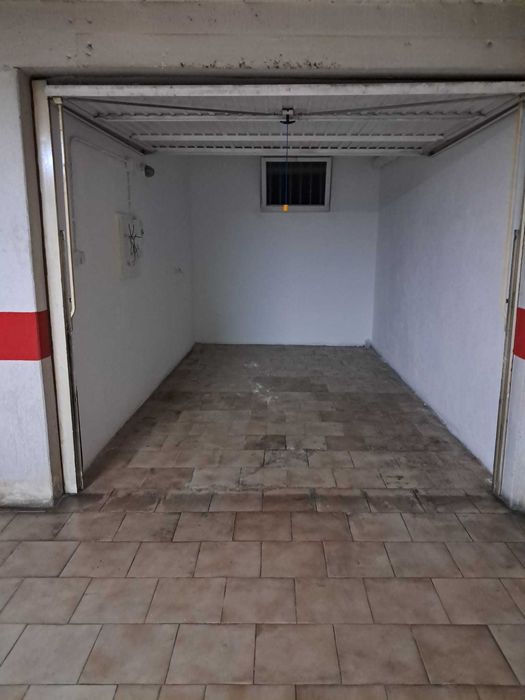 Garagem Para Arrendamento  Cacém