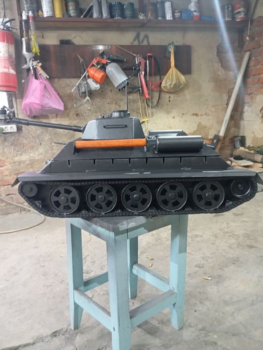 Мангал в виде танка