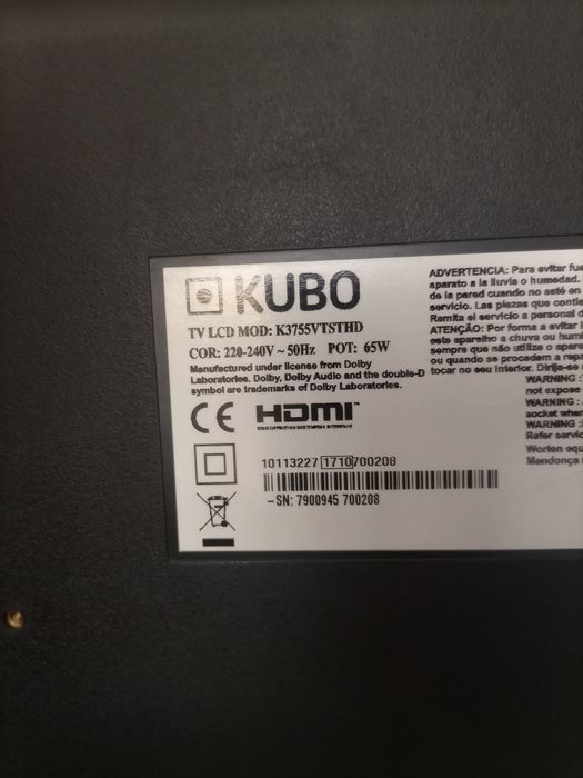 TV KUBO 32" para peças