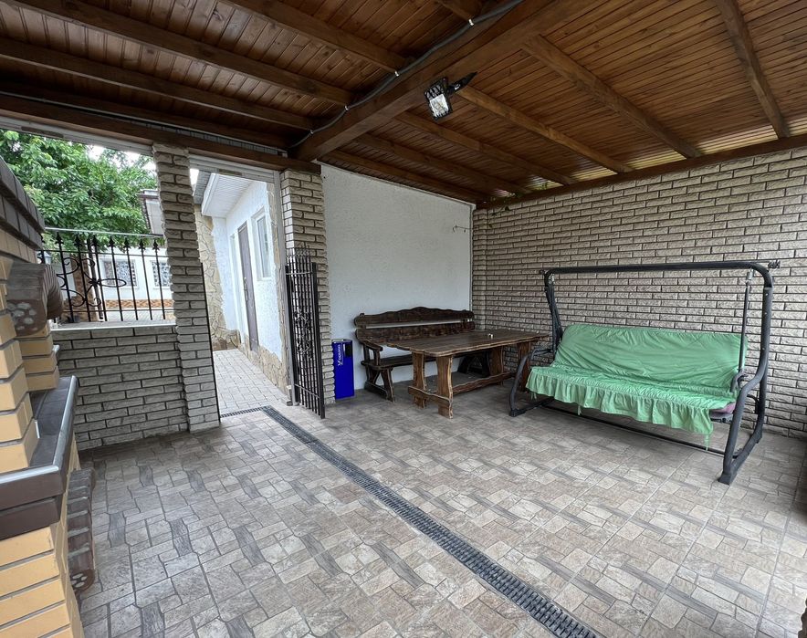 Дом-2 комн.разд. 77 м.кв. 2009 г. в/у, ремонт,6 Слободская -Погранична