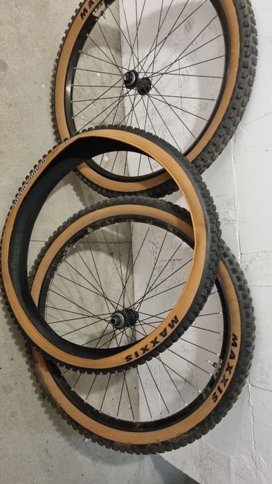 Całe opony CUBE do ebike 27.5
