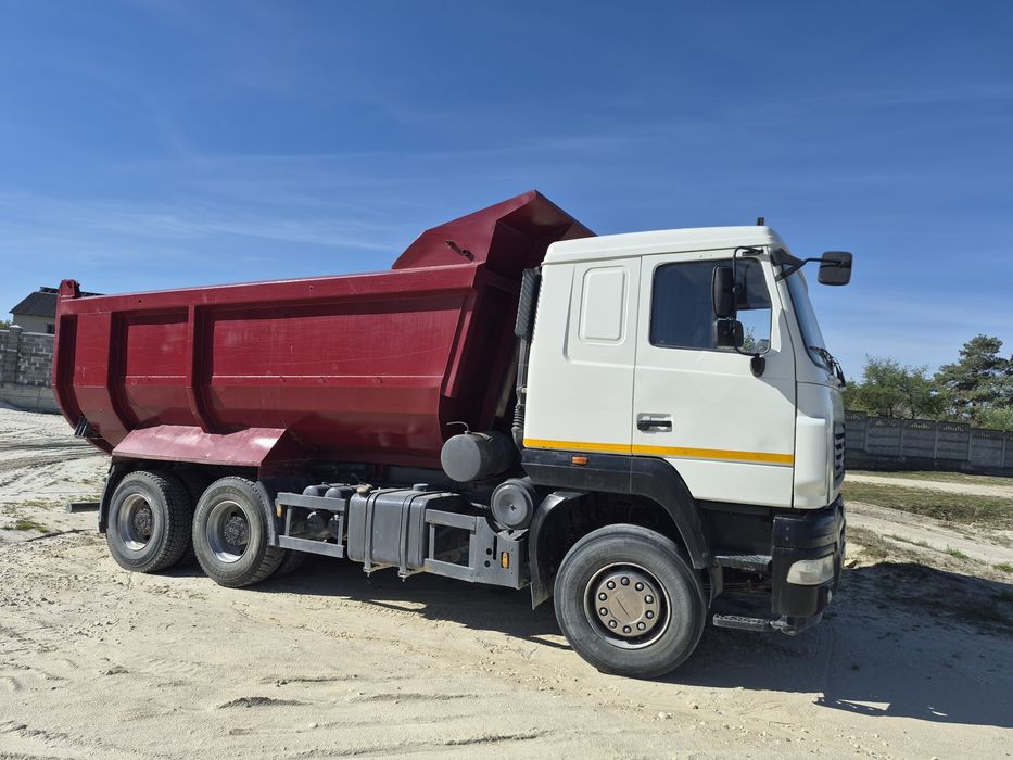 МАЗ б501В5 2014 року