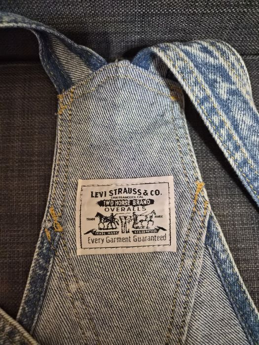 Стильний оригінальний комбінезон Levi's