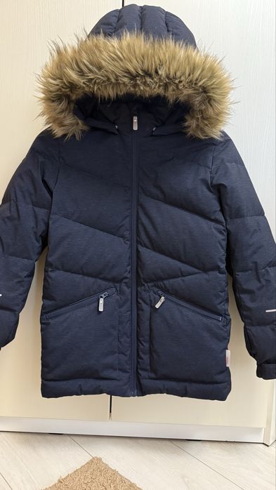 Тепла куртка (пуховик) Reima 146 р