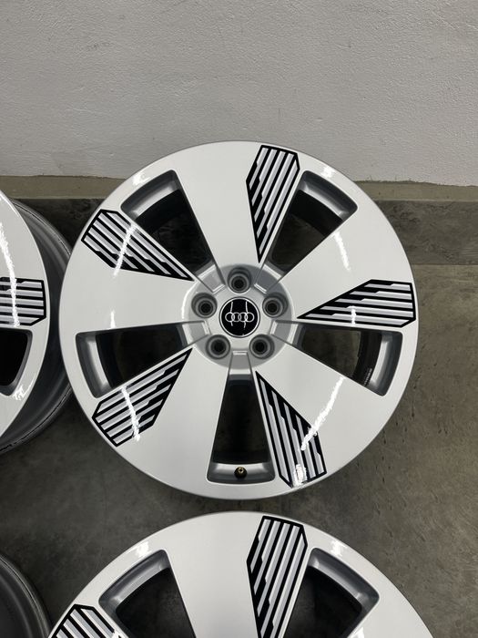 Диски r19 5/112 Audi