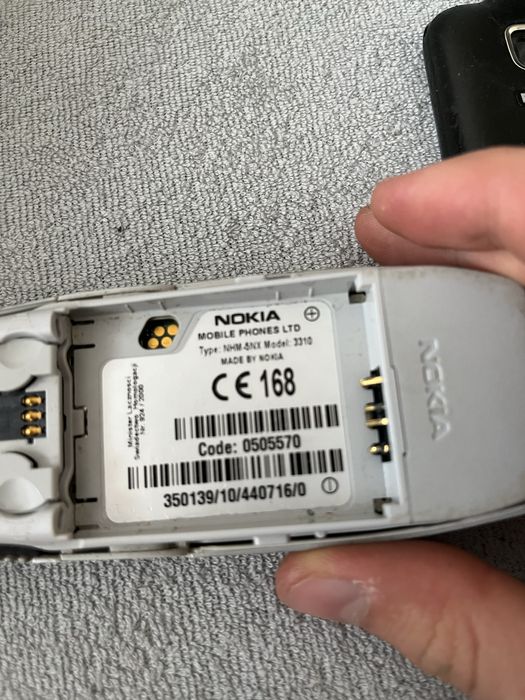 Stare telefony Nokia Alcatel