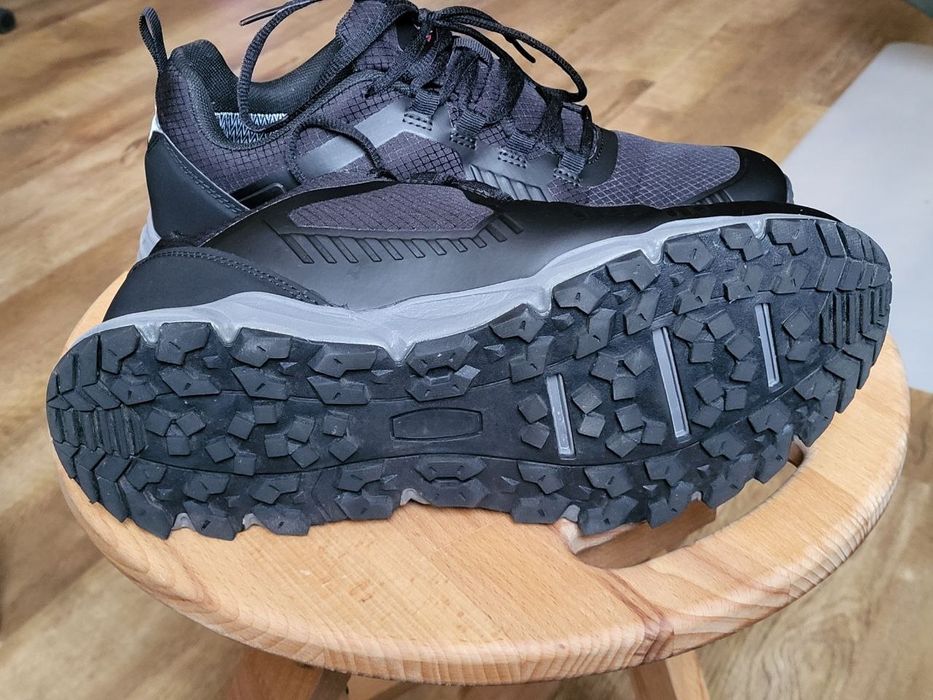 Кросівки на мембрані  ProTectonic