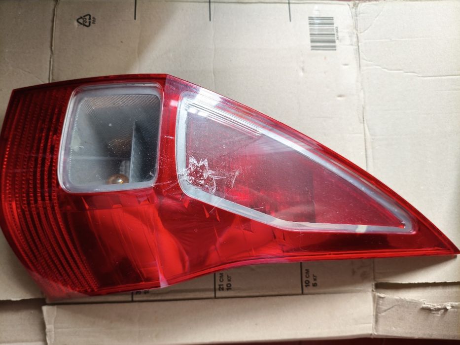 Задній стоп на Рено Меган, з дефектом