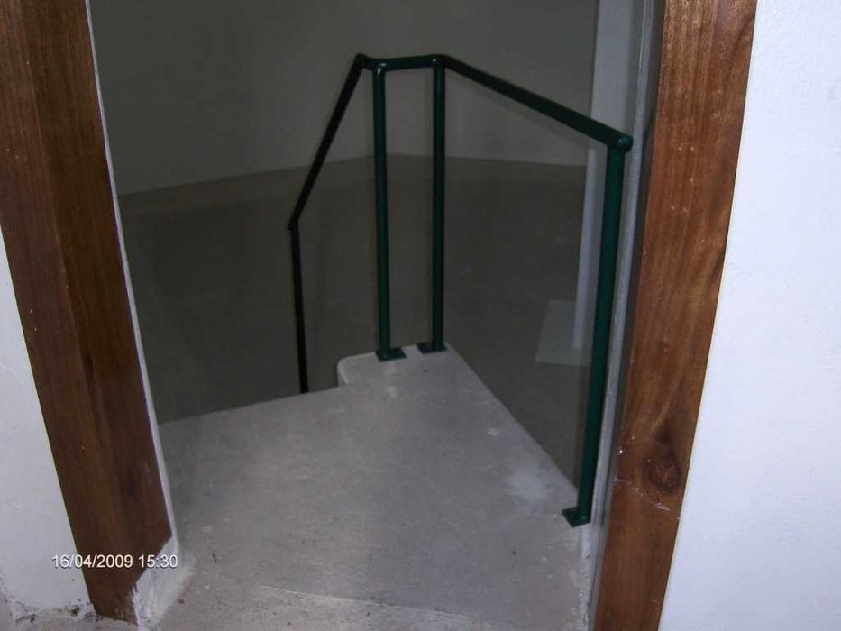 Armazém na Encosta do Sol em Caldas da Rainha