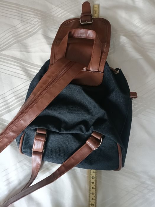 Pequena mochila Maggie Lawrence