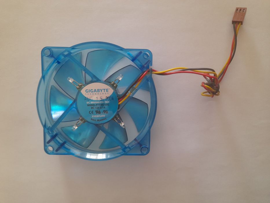 Кулер Gigabyte Technology