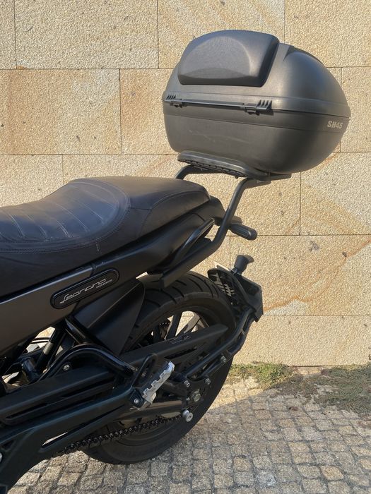 Benelli Leoncino 500 Ano-2020