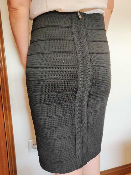 Saia Preta Travada Zara