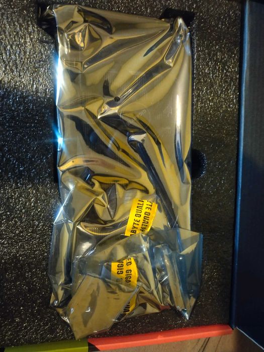 Karta graficzna GIGABYTE GEFORCE RTX 2060