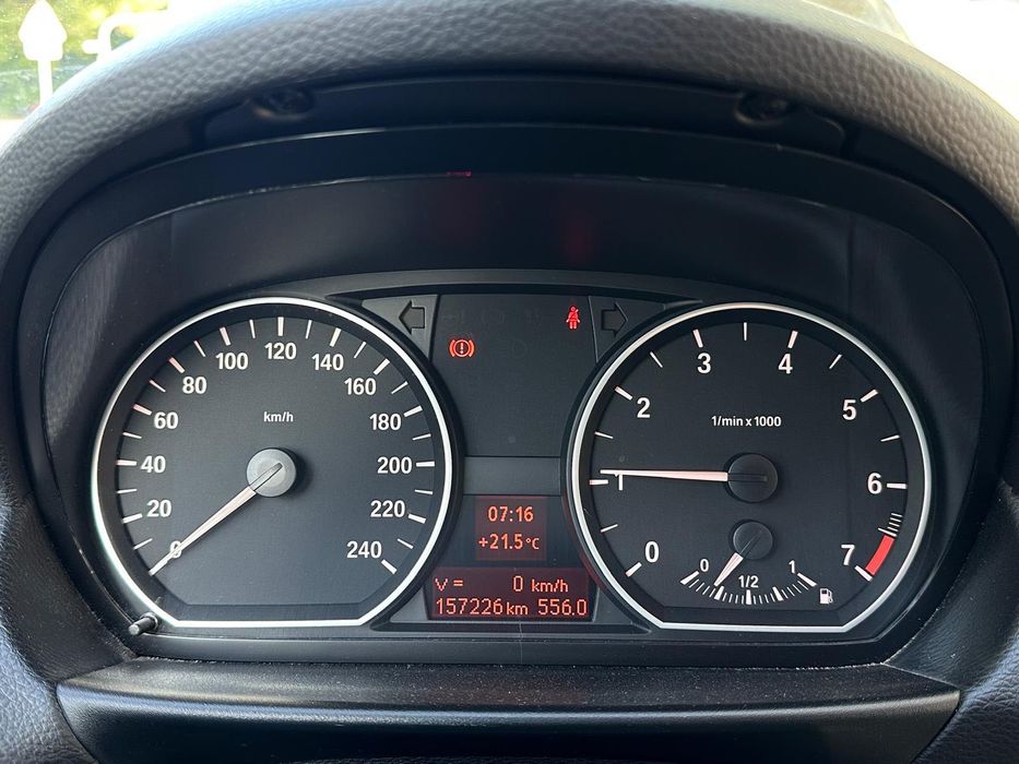 BMW 116i, 2011, 160t km