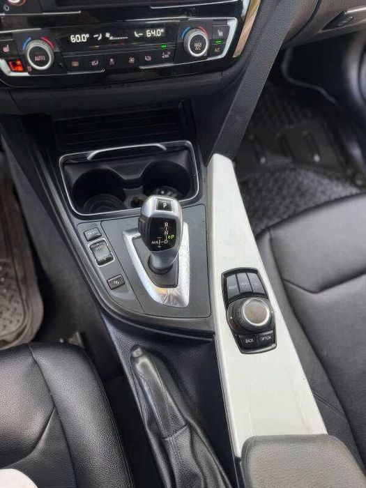 2016 BMW 3 Series 320i