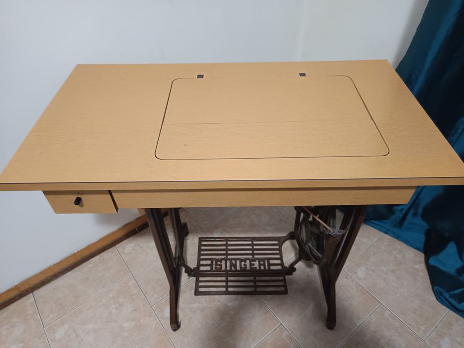 Máquina de costura vintage