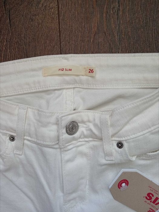 Джинси жіночі Levi's 712 slim size 26
